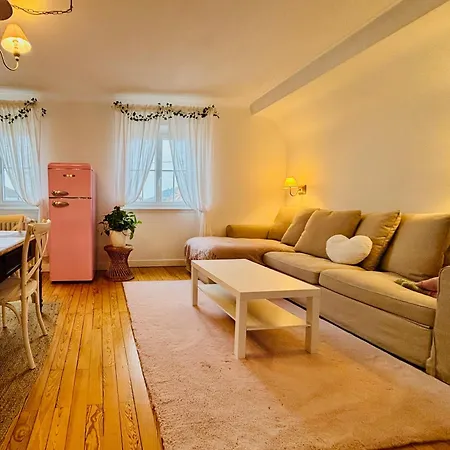 Camélias, De Charme Mittelwihr